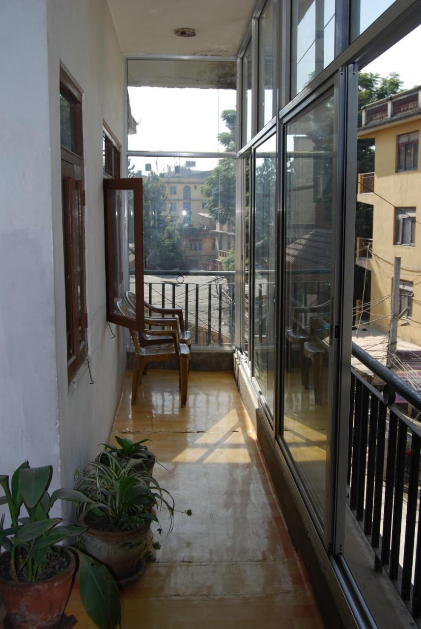 Flavors Inn Meditation Center 加德满都 外观 照片