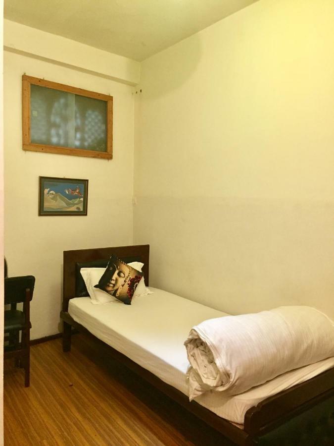 Flavors Inn Meditation Center 加德满都 外观 照片