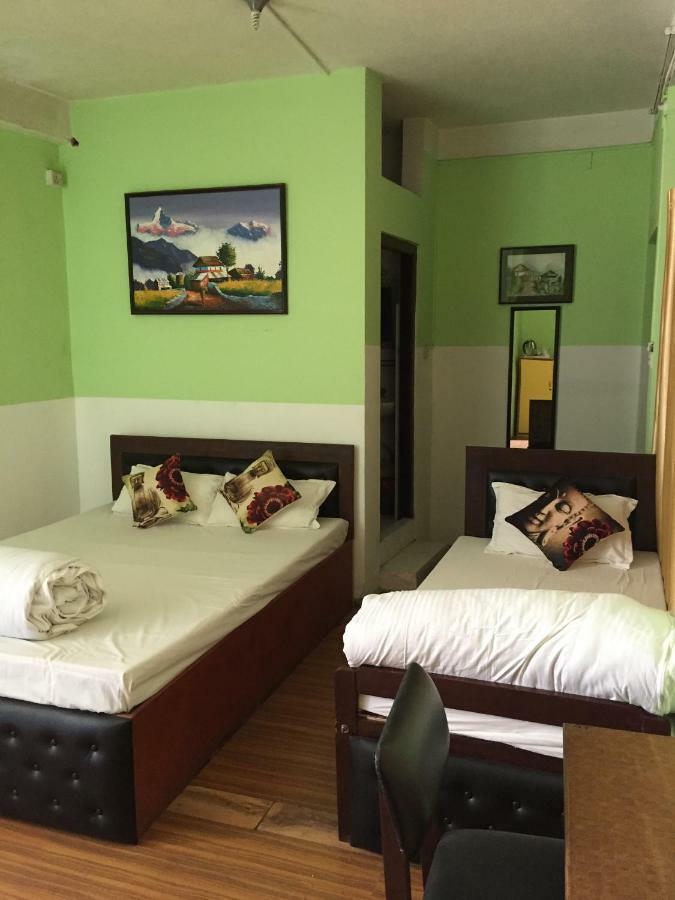 Flavors Inn Meditation Center 加德满都 外观 照片